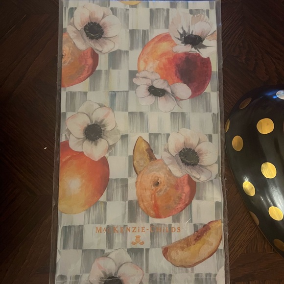 Mackenzie Childs towel - Picture 2 of 2